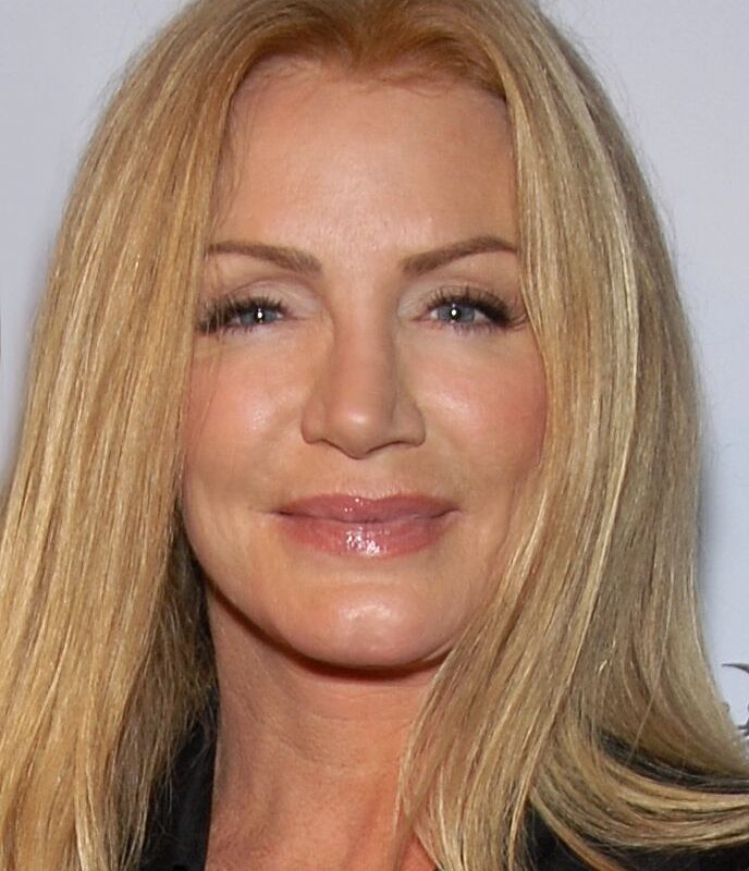 Shannon Tweed Net Worth